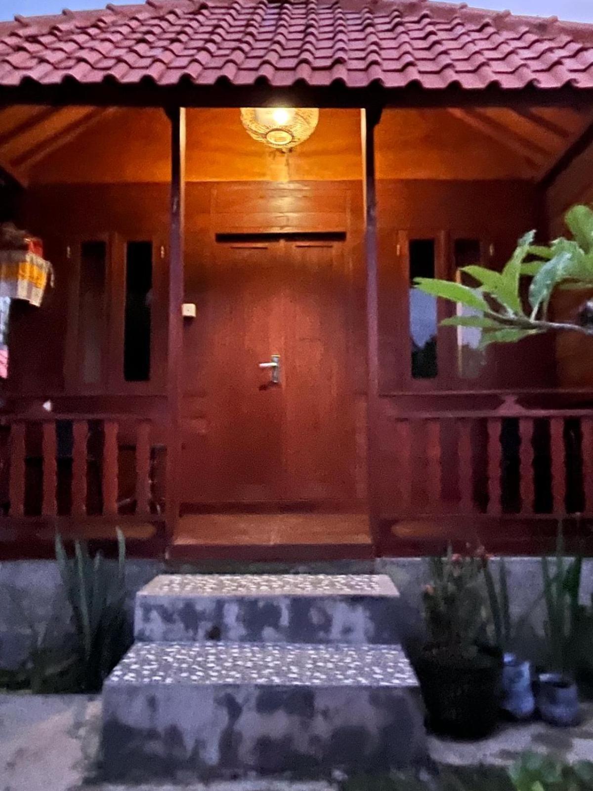 Telagamas Guest House Banjarangkan Exterior photo